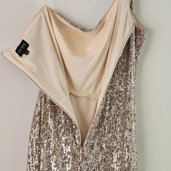 XSCape Evening Dress - Picture 8 of 9